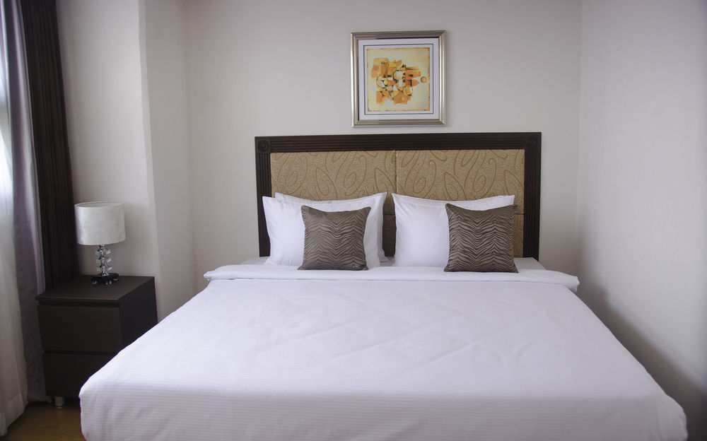 Xenia Hotel Clark Clark Field Bagian luar foto