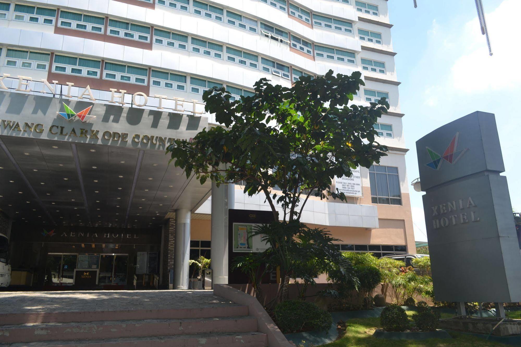 Xenia Hotel Clark Clark Field Bagian luar foto